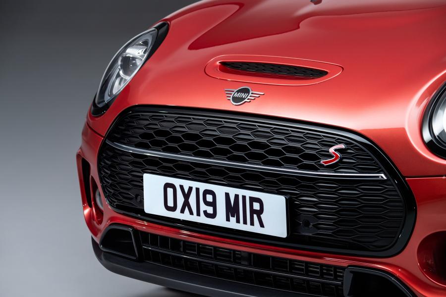 Детали экстерьера Mini Cooper S Clubman (F54) 2019 года  (WW) (фото 19 из 150)